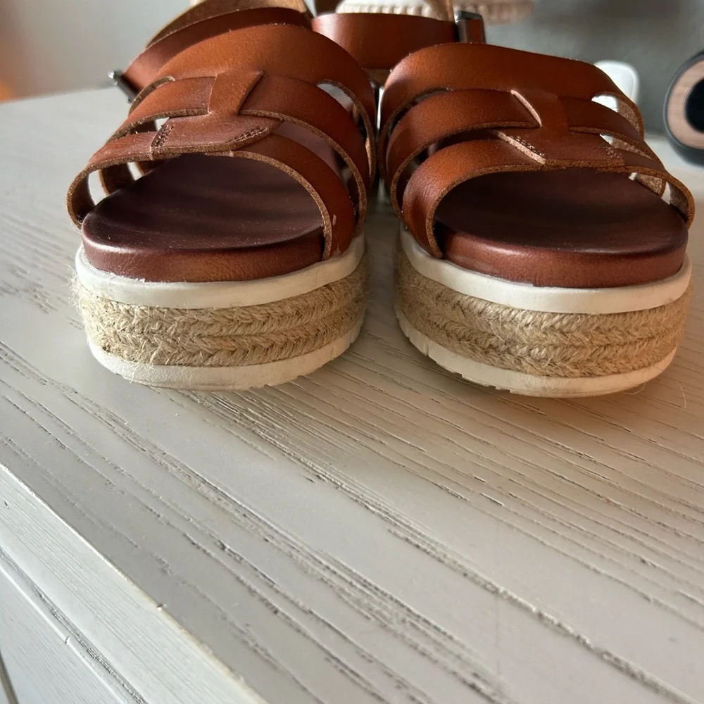 MIA Womens Karlotta Ankle Strap Espadrille Platform Sandals Casual Mid Heel 10